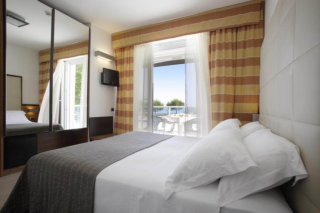 Park Hotel Ermitage Resort & Spa Лидо ди Йезоло Екстериор снимка