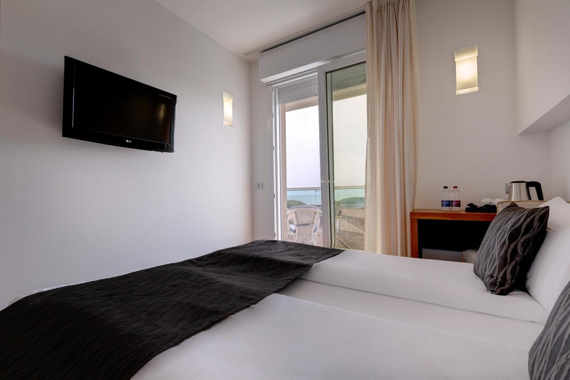 Park Hotel Ermitage Resort & Spa Лидо ди Йезоло Екстериор снимка