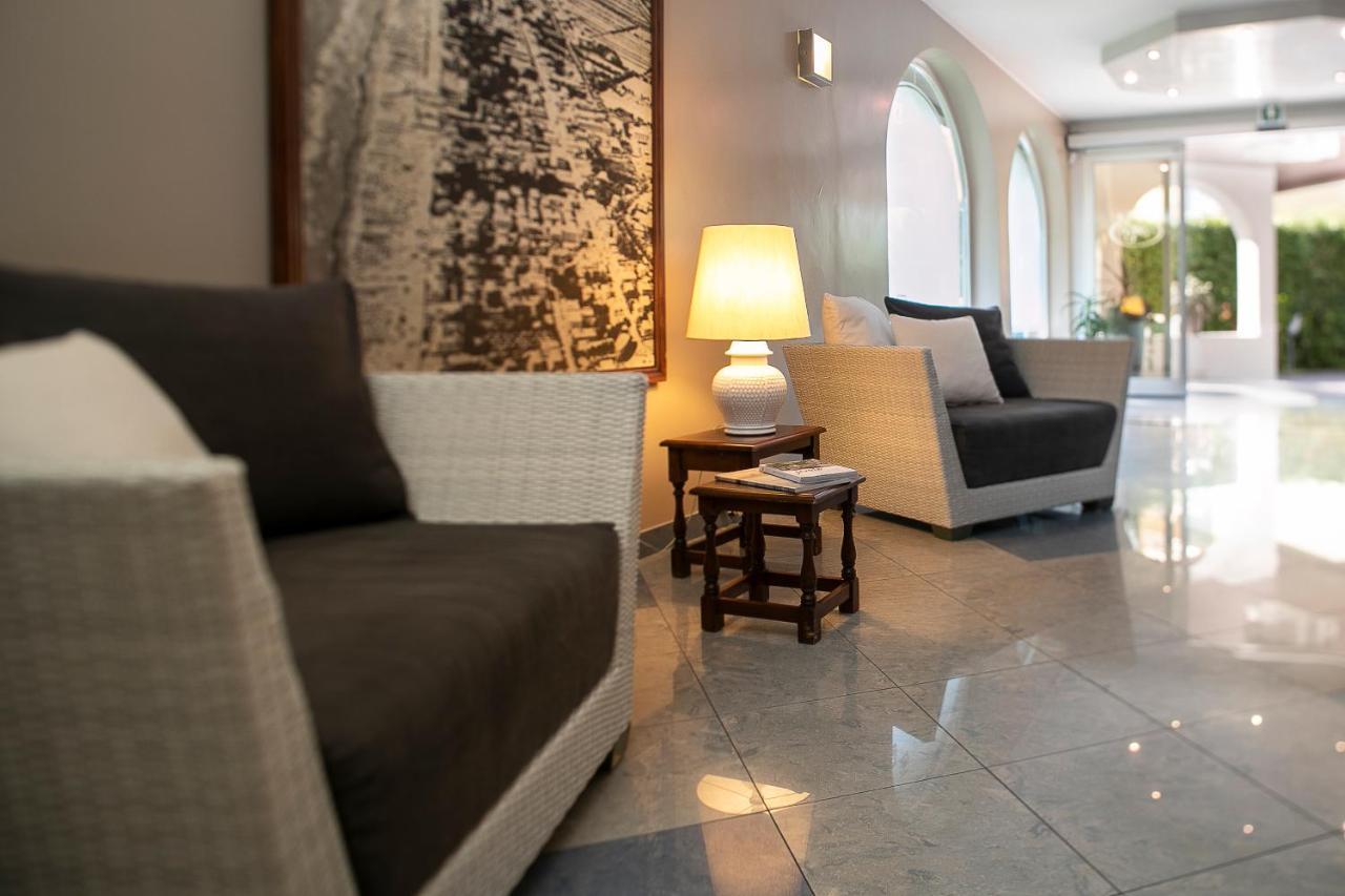 Park Hotel Ermitage Resort & Spa Лидо ди Йезоло Екстериор снимка