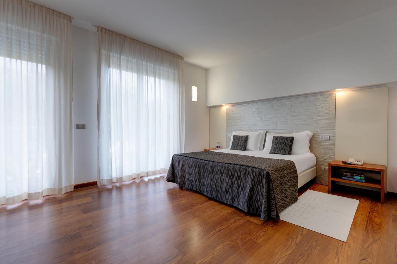 Park Hotel Ermitage Resort & Spa Лидо ди Йезоло Екстериор снимка